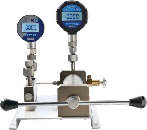 pneumatic pressure hand pump